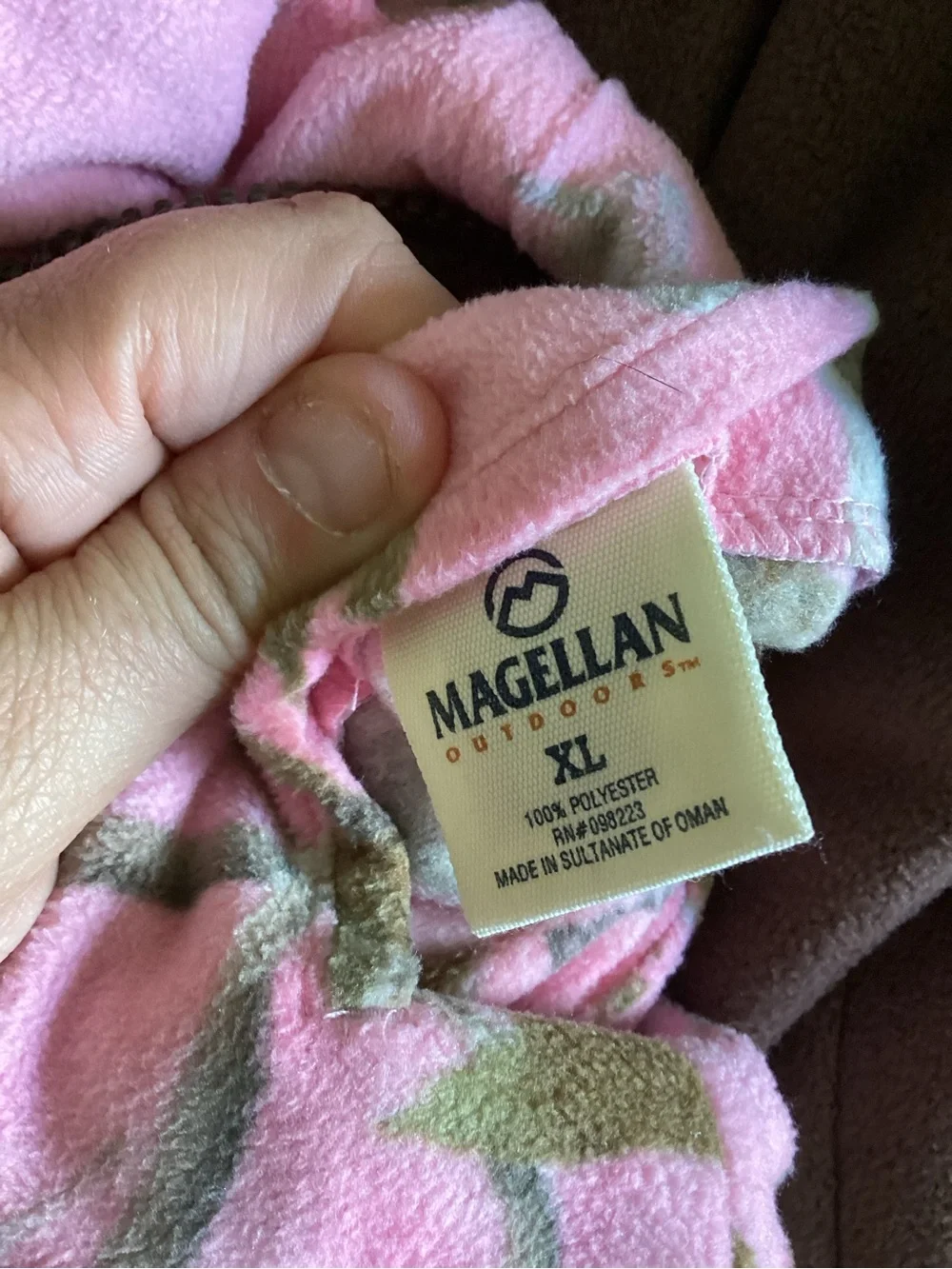 Magellan Outdoors reversible Pink Camo Fleece Vest XL BNWT